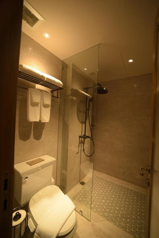 Hotel Verdigris Phuket Exterior photo